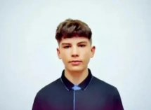 Отзывчивый и общительный сирота Виктор ждет чуда под Новый год