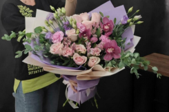 Согрей маму в холодный день своим вниманием