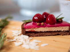 Встречайте холода вкусно с пирогами и десертами от семейной пекарни «Ежовы пироги»