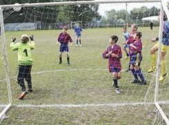 Юные футболисты Волжского начали сражаться за победу в Дворовом турнире
