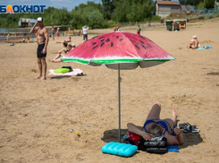 Позагорать на пляже в воскресенье у волжан не получится: прогноз погоды