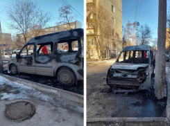 В Волжском выгорела машина: официальные подробности от МЧС
