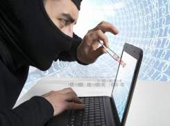 Около 600 тысяч рублей с банковских карт волжан списали мошенники