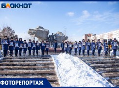 В Волжском почтили память 20 погибших военнослужащих: ФОТО