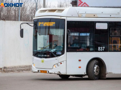 В Волжский пришли «поношенные» автобусы из Москвы