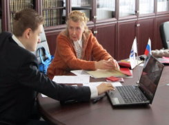 Профессиональные юристы бесплатно дадут консультации волжанам