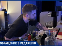 «Как на лавке с друганом»: посетители нового лаунж-бара «Сад» в Волжском пожаловались на «борзеющего» бармена