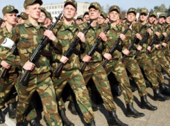Волжан приглашают пойти на военную службу по контракту