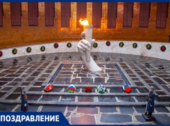 Наталья Селезнёва поздравляет земляков с 80-летием победы в Сталинградской битве