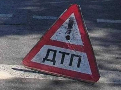 Семидесятилетний водитель устроил аварию в Волжском