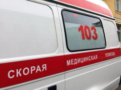 78-летняя пассажирка Ford Transit в результате ДТП доставлена в больницу в Волжском