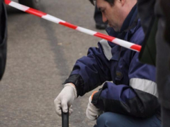 Жуткая семейная драма разыгралась под Волжским: мужчину нашли с пулей в голове после убийства жены и тещи