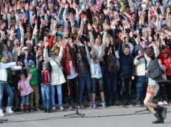 Страна увидит волгоградцев на большом экране в клипе «Самый лучший день»