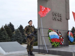 74-ю годовщину операции «Уран» отметили в Волжском