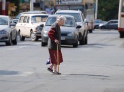 75-летняя волжанка оказалась под колесами «Хендэ Солярис»