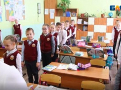 «Я помню слезы моего ученика»: учитель с 32-летним стажем рассказала о профессии