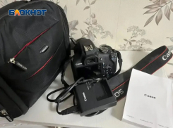 В Волжском под суд отправили фотографа за фото с венчания в рекламе