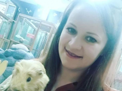 Прекрасную Полину Кутьину поздравляют с днем рождения!