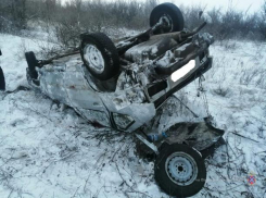 В Быковском районе в перевернутой машине пострадал 5-летний ребенок