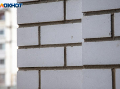 В Волжском завершили строительство новой долгожданной школы