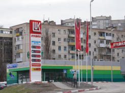 Цена на бензин резко повысилась в Волгоградской области