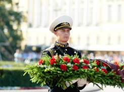 Из-за траура репетицию военного парада перенесли на 4 мая: в Волгограде перекроют дороги