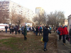 В Советском районе Волгограда эвакуируют пациентов и персонал больницы №7