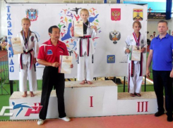 Волжские спортсменки в числе первых на Всероссийских соревнованиях по тхэквондо