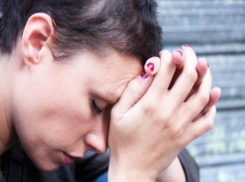 В Ленинском районе на мать троих дочерей завели уголовное дело за плохое воспитание