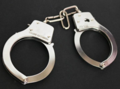 Экс-депутаты Волгоградской гордумы закончили знакомиться с материалами дела о мошенничестве со страховыми выплатами