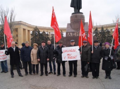 Волгоградские коммунисты считают, что «Платон» должен уйти вместе с Правительством 