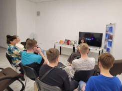 «Библионочь» в Волжском: память о Победе ожила в книгах и сердцах