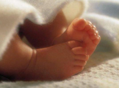 Молодая волгоградка потеряла уже второго ребенка в 4-месячном возрасте