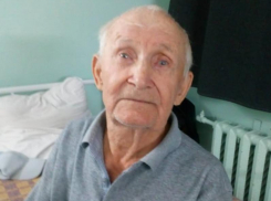 В Волжскую больницу попал Виктор Анатольевич: мужчина не помнит свой адрес, врачи ищут родных