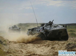 Численность украинской военной техники на границе с Россией возрастает