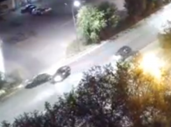 Автомобилист катапультировал рядом проезжавший автомобиль в Волжском