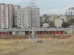 Волжанин снял на камеру местных «кладоискателей»