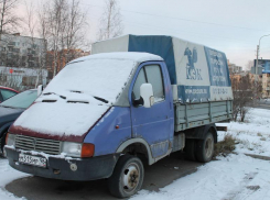 Долой несанкционированные парковки: в Волжском для большегрузов есть отдельные стоянки