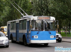 В Волгограде пешеход попал под колеса троллейбуса