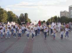 Волжане встретили запуск фонтана