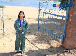 Двойка и не больше. Жители Волжского оценили состоянии пляжа на острове Зеленый