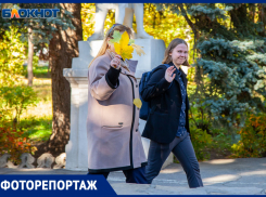 Золотая осень пришла в Волжский: яркие фото