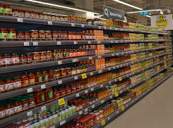 Какие продукты к Новому году волжане могут купить уже сейчас и сколько они стоят