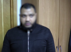 От интим-услуг до угроз расправы: в Волгограде поймали мошенников