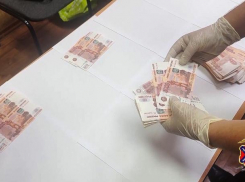 Фальшивомонетчика из Казахстана поймали в Волгограде: 1,3 миллиона поддельных купюр изъято