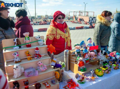 Масленичная неделя началась в Волжском