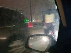 В Волжском под колесами автомобиля пострадали школьницы
