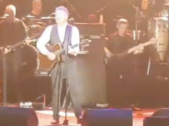 «Любэ», Агутин и Toyota Camry: как трубный завод отметил свой юбилей