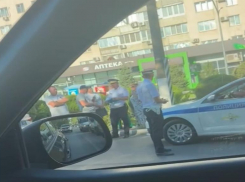 «Три маршрутки воткнулись»: ДТП произошло на проспекте Ленина в Волжском