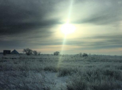 Сильный ветер, туман и небольшой плюс спрогнозировали в Волжском во Всемирный день поэзии